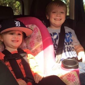 Meet your Posher, Emilee