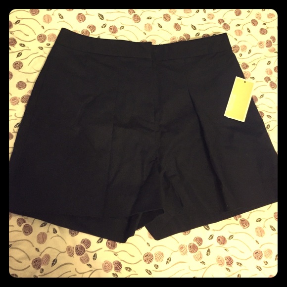 Michael Kors Navy High Waist Pleated Shorts