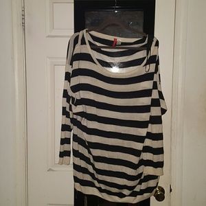 H&M divided oversized black and white sweater