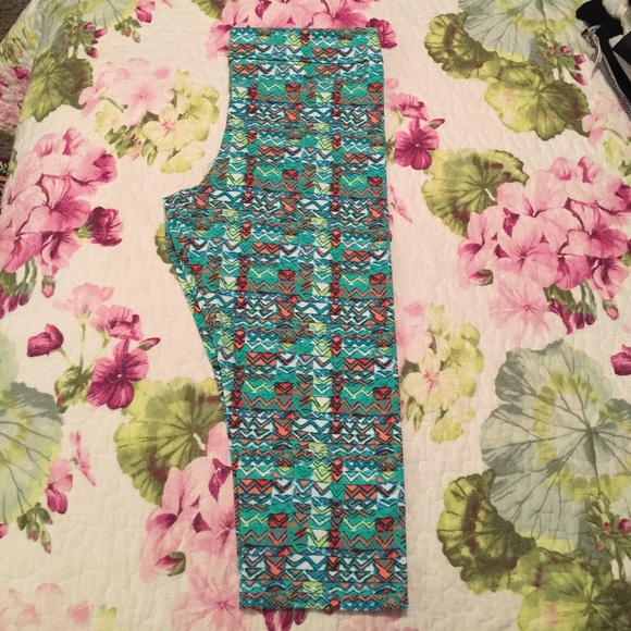 Aerie crop legging