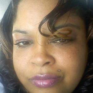 Meet your Posher, Deanna