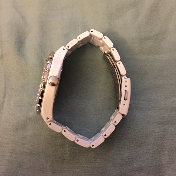 GUESS women's watch - Picture 2 of 2