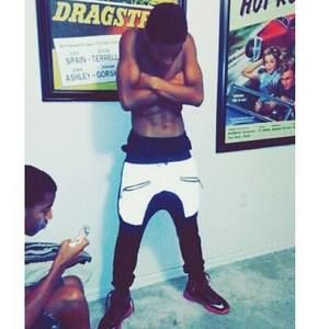 Meet your Posher, Cesar