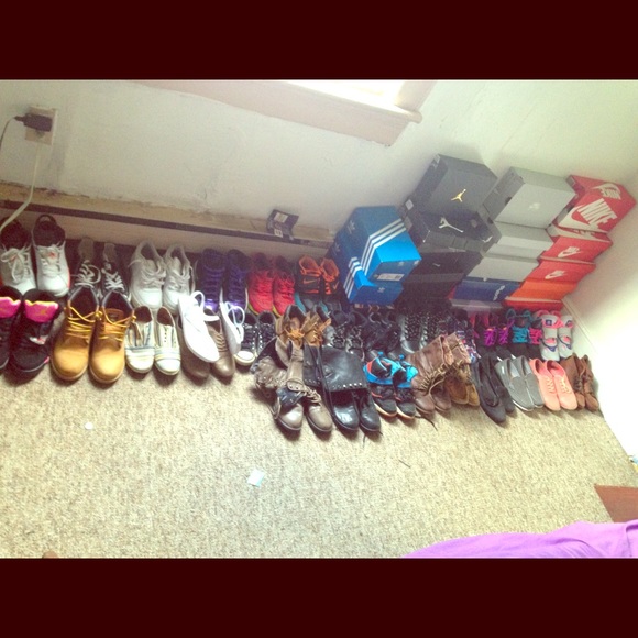 TRADING ALL ! - Picture 1 of 1