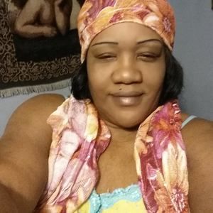 Meet your Posher, Rosa