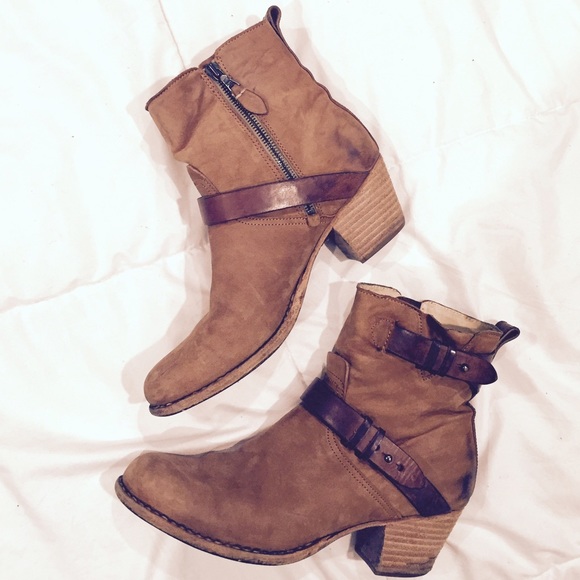 rag & bone Shoes - SOLD Rag & Bone Harper Moto Boot