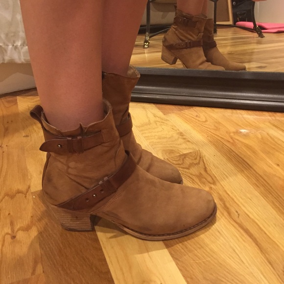 SOLD Rag & Bone Harper Moto Boot - Picture 4 of 4