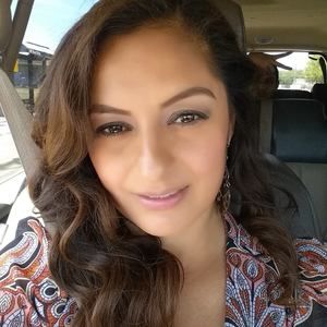 Meet your Posher, Carla