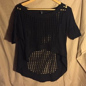 Windsor high low black top