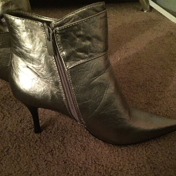 Forever Metallic Ankle Boots size 9 - Picture 4 of 4