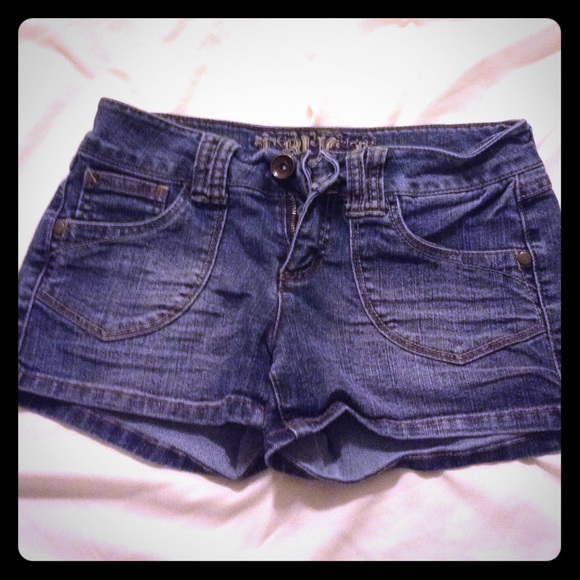 Jean shorts!