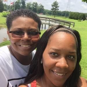 Meet your Posher, Tonya