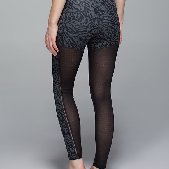 Brand new Hot to Street Lululemon pants