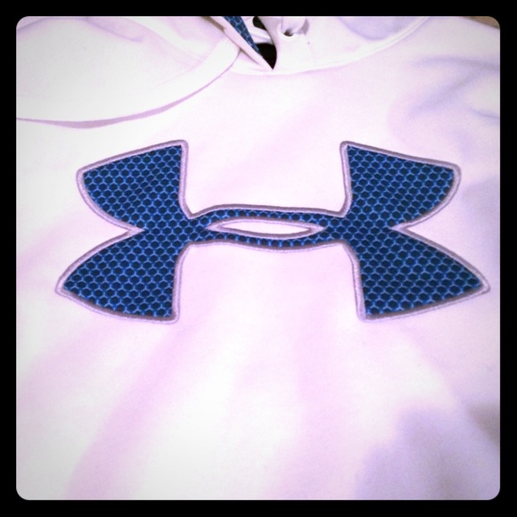 Under Armour Sweatshirt - worn twice