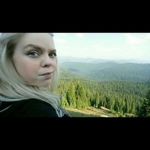 Meet your Posher, Myranda