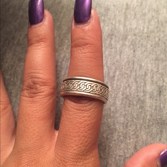 Men's Silver Ring - Picture 2 of 4