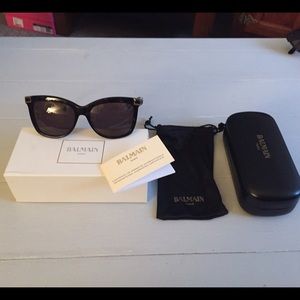 Brand new, never worn Balmain Sunglasses!