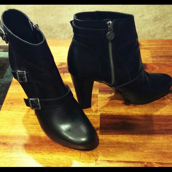 Simply Vera Wang