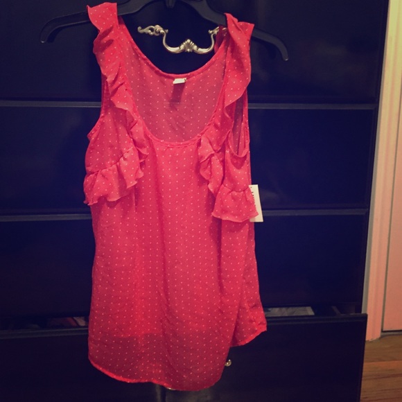 Old Navy ruffle top