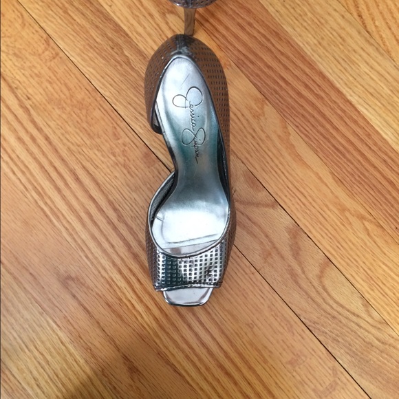 Shoes - Picture 3 of 3