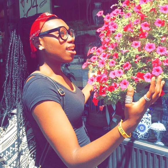 Meet your Posher, Rochelle - Picture 1 of 1