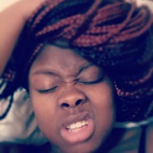 Meet your Posher, Desary