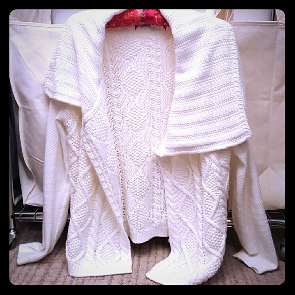 Cotton sweater shrug
