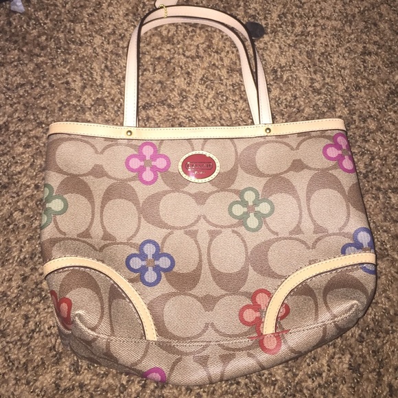 brand new small coach bag