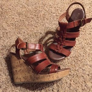 Tan Wedges