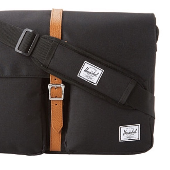 Herschel messenger bag