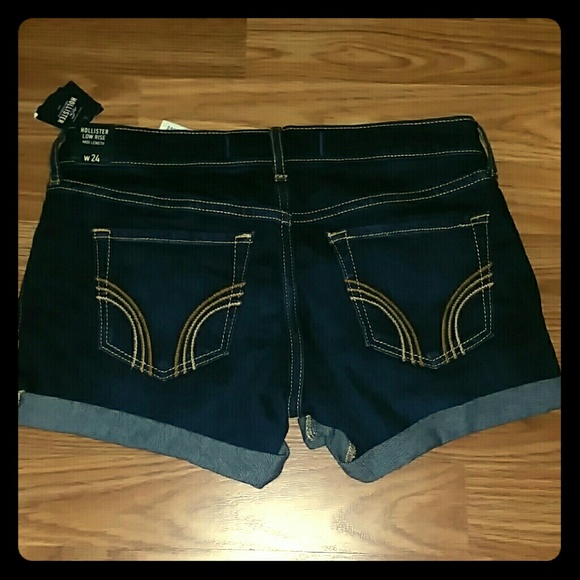 Hollister Low Rise Midi Length Short