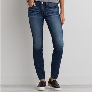American Eagle Skinny Jeans Sz 2 Short