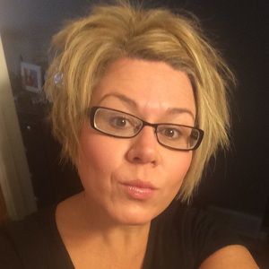 Meet your Posher, Venita