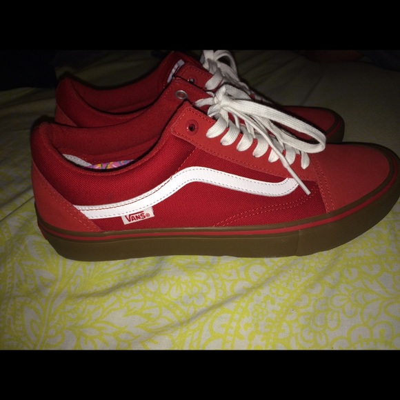 Vans shoes old skool