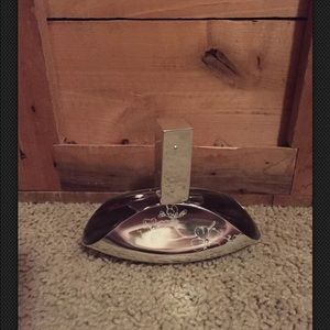 **reduced**Practically new euphoria perfume