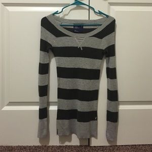 American Eagle Long Sleeve