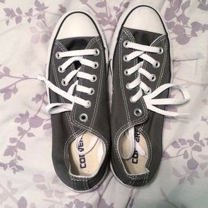 Converse Low Tops