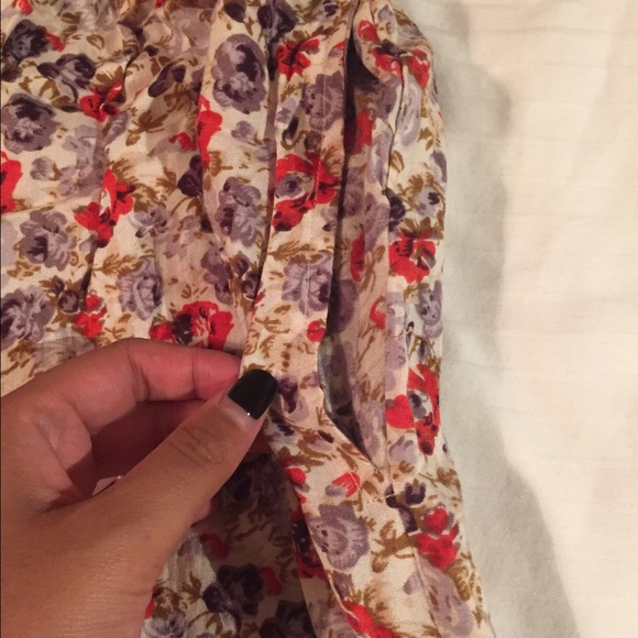 Jumper - Picture 2 of 4