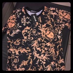 Tshirt for Men unique new with tags