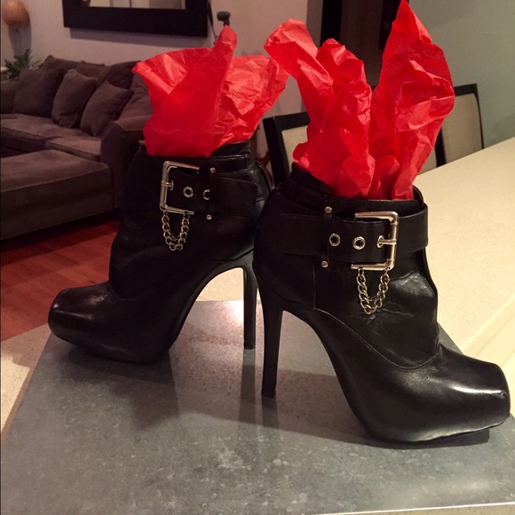 Bakers short boot