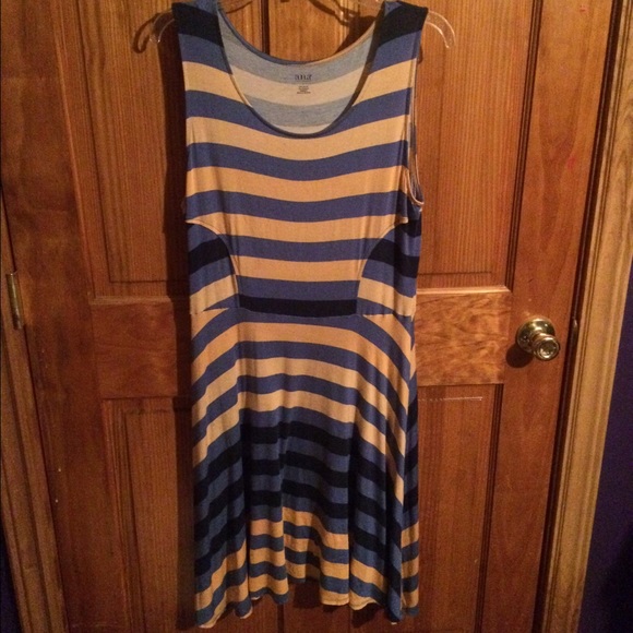 Long striped dress