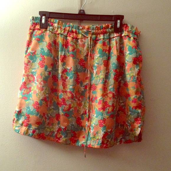 Flowery forever 21 skirt - Picture 1 of 1