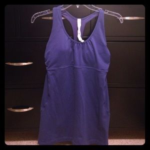 💜💜Lululemon workout top 💜💜