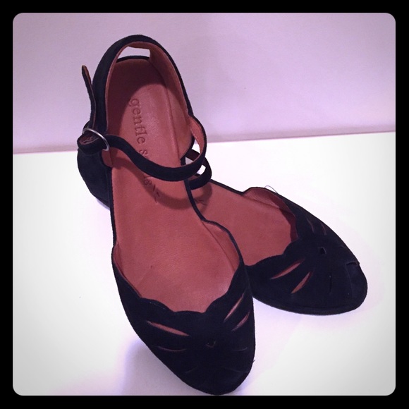 Gentle Souls Lily Moon sandals