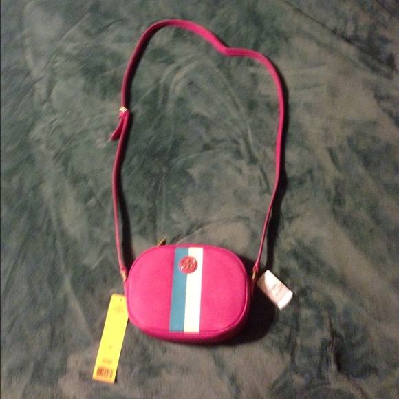 Authentic Tory Burch cross body. NWT no trade