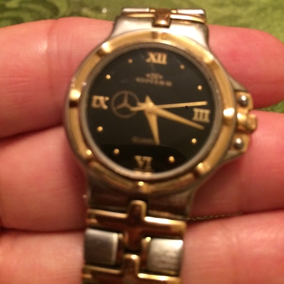 Watch by Oniss/Mercedes Benz - Picture 2 of 2