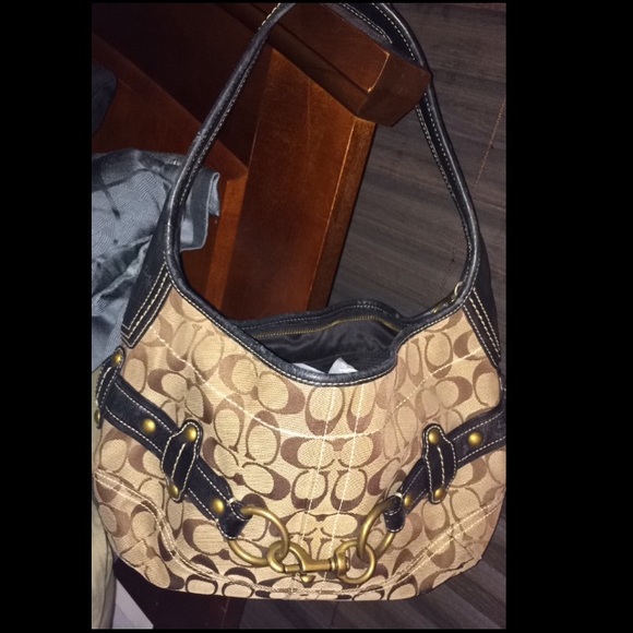 Coach purse and wallet set. - Picture 1 of 3
