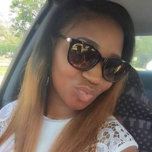 Meet your Posher, Tiffany