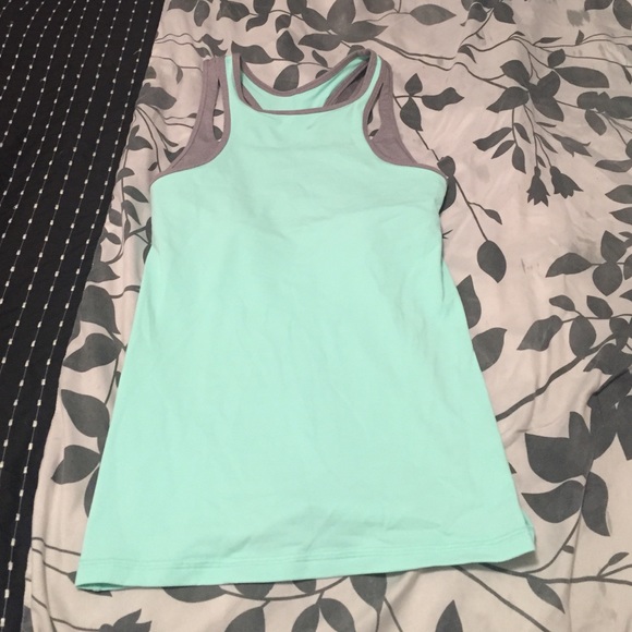 Lululemon top