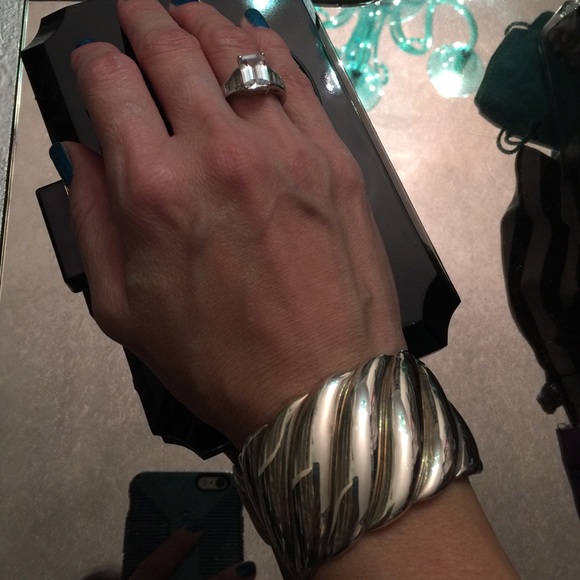 SOLD another site David Yurman Sculpted Cuff - Picture 3 of 4